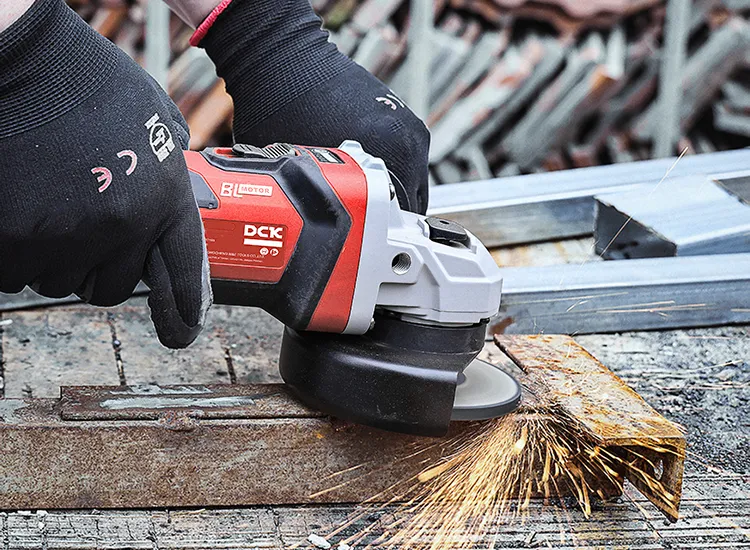 Miniesmeril 4.1/2" KDSM04-115L 20V DCK