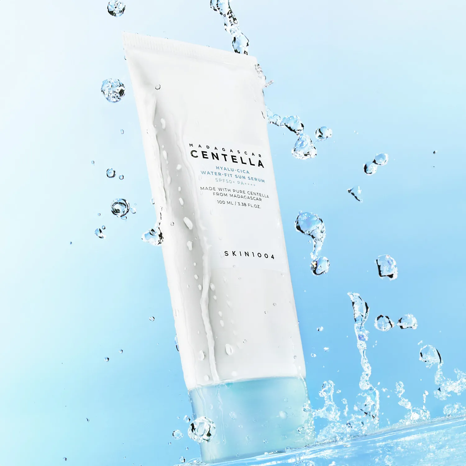 Skin 1004 Madagascar Centella Hyalu-Cica Sun Serum -media-47317